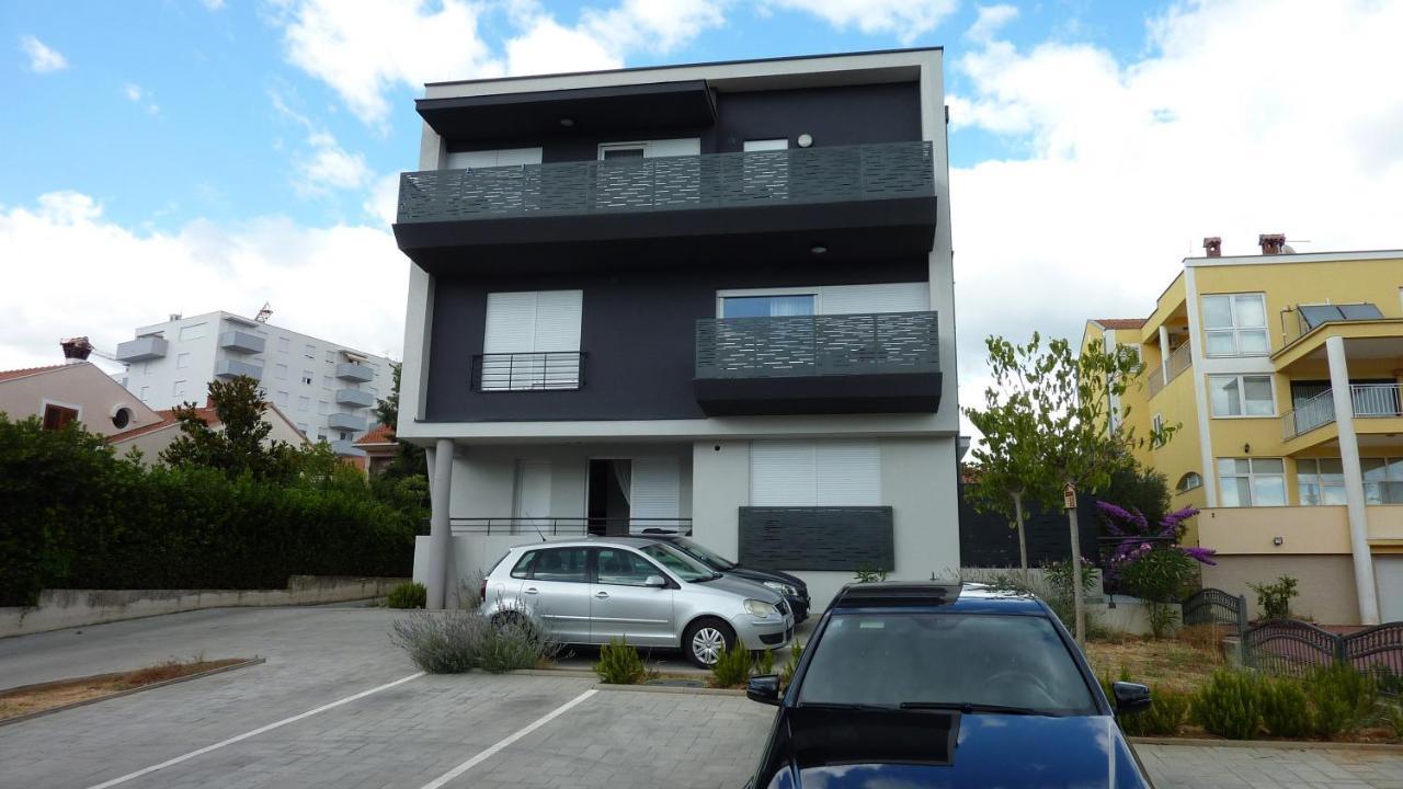 Apartment King With Private Parking Zadar Exterior photo