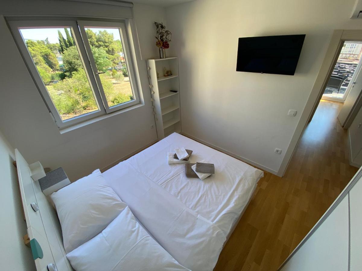 Apartment King With Private Parking Zadar Exterior photo